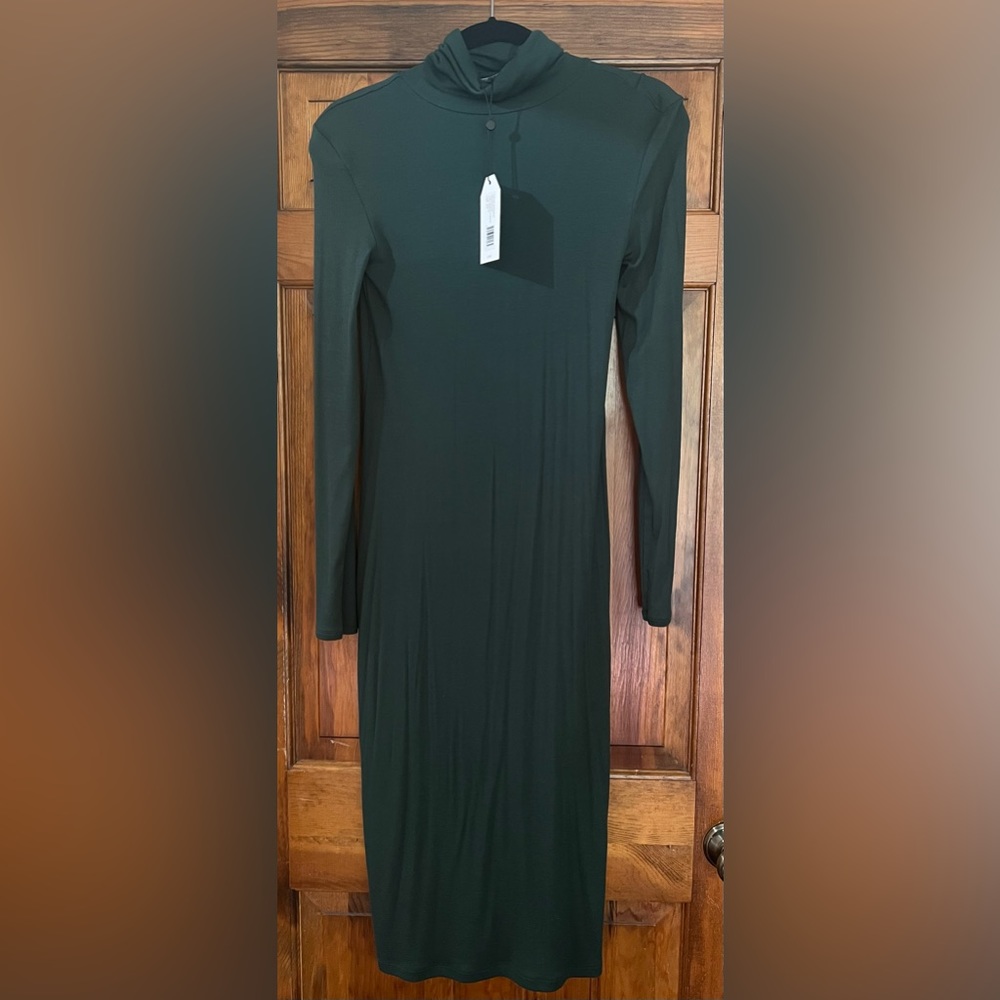 NWT Universal Standard Foundation Turtleneck Dress Pine Grove Size 2XS